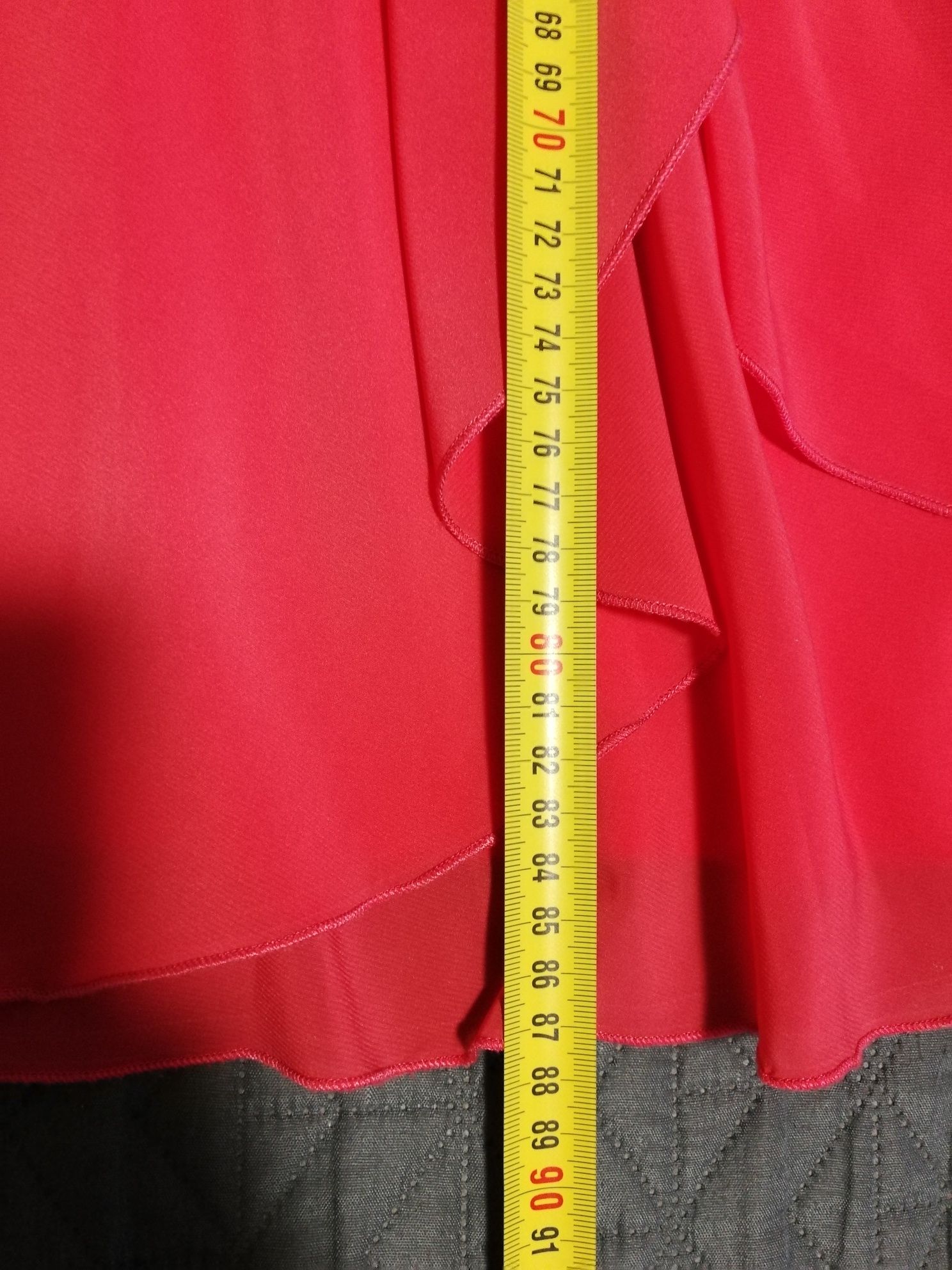 Zwiewna sukienka z dekoracyjnym ramiączkiem, Urtex Fashion House, 40