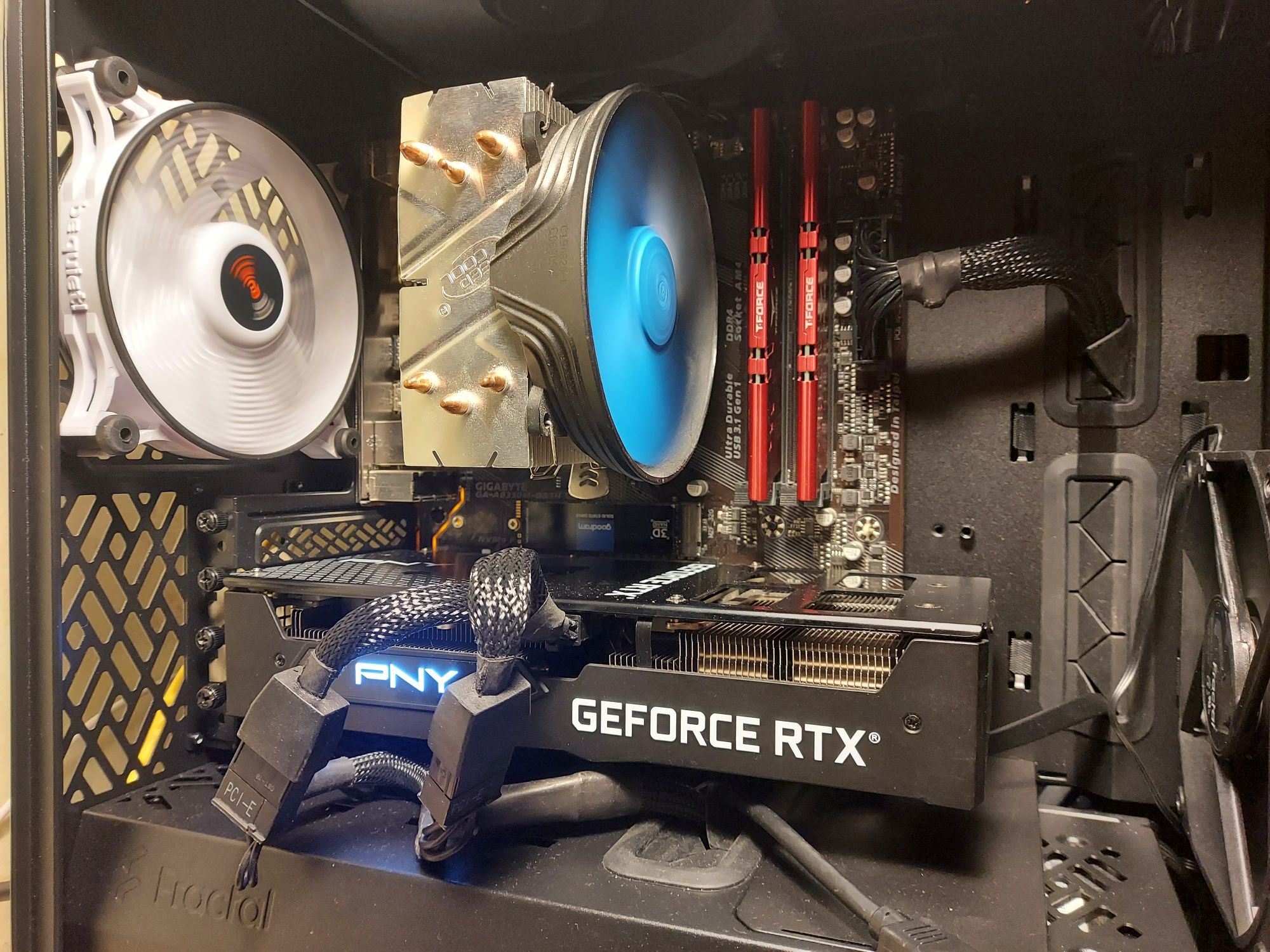 AMD AM4 Gigabyte B350 DS3H V.2 + Cooler Deepcool Gammaxx 300