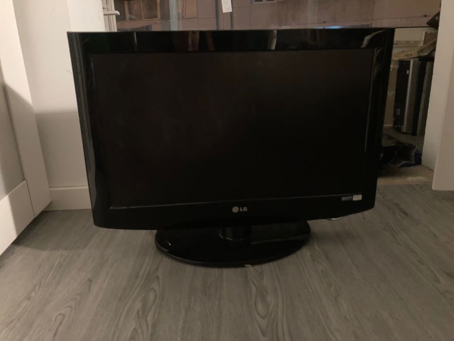 Televisao LG preta