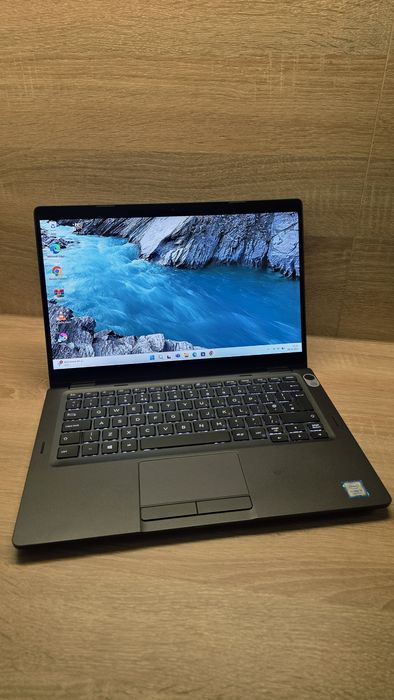 Laptop Dell Latitude Dotykowy 2w1 i5-8365U 16GB DDR4 256GB SSD Win11