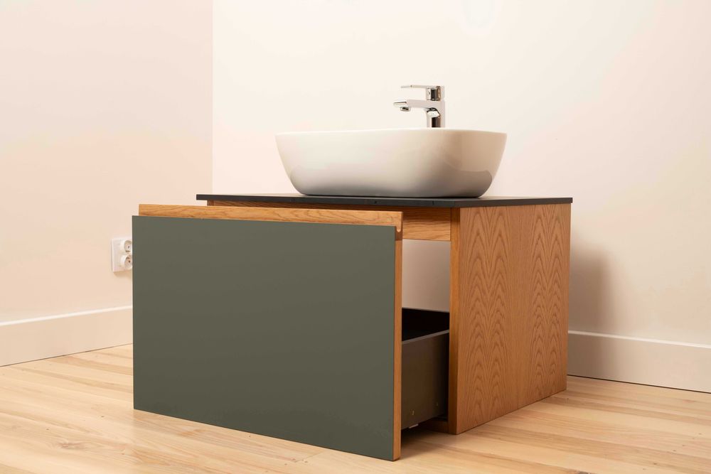 Szafka pod umywalkę wisząca