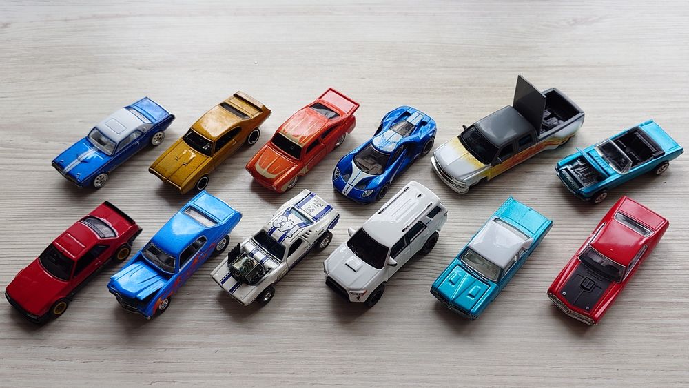 Машинки розпаки Hot Wheels, STH, Ferrari, Johnny lightning та інші