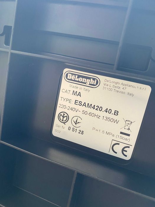 Кавомашина Delonghi Perfecta EVO малий пробіг гарний стан