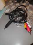 Przyłącze z wtykiem minijack 3,5 mm stereo oraz 3RCA