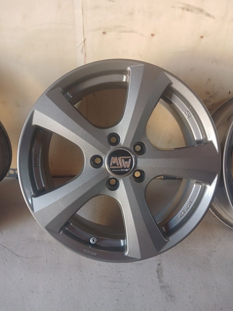 Продам диск O.Z  і r17 VW ,audi ,(в ідеальному стані)