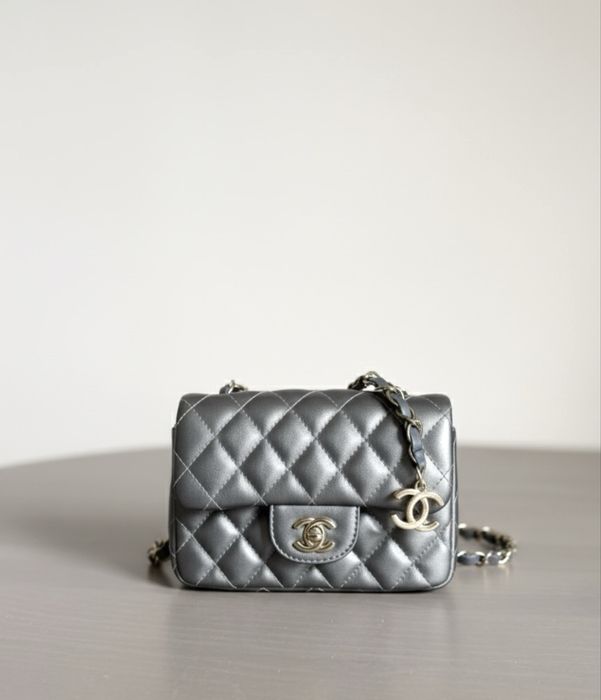 Chanel Mini Square Flap Bag Torebka Metaliczna Szarość z łańcuszkiem
