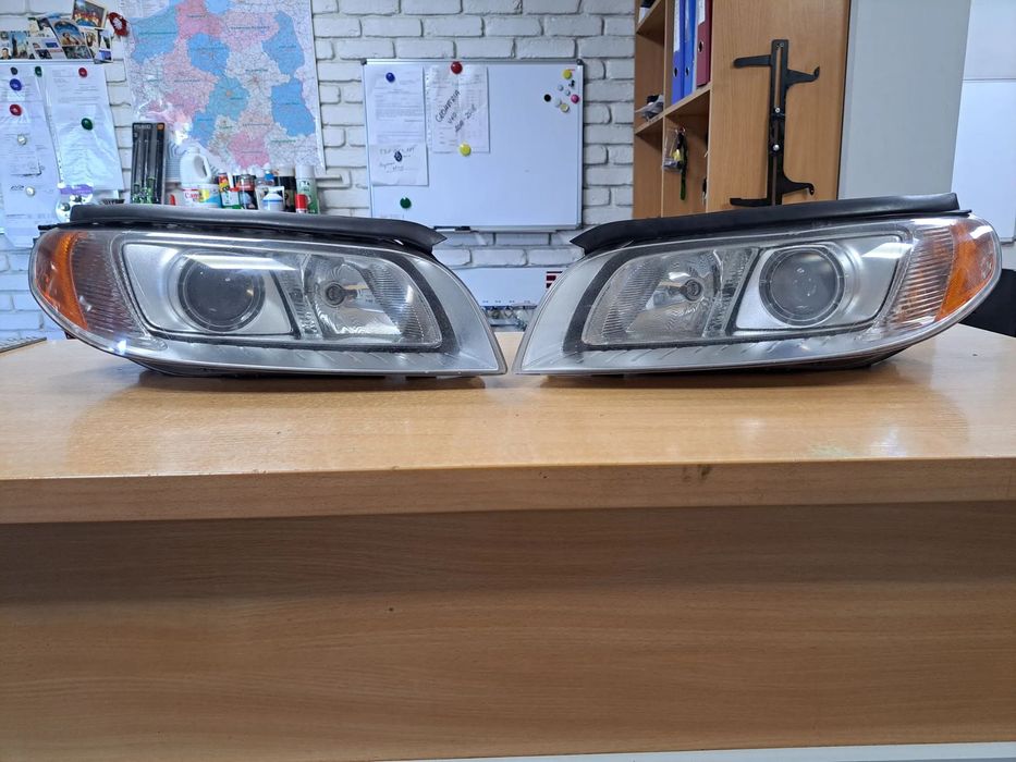 Volvo S80 II V70 III XC70 PRZEDNIA LAMPA LEWA PRAWA LEWY PRAWY PRZÓD XENON KOMPLETNE  31214349