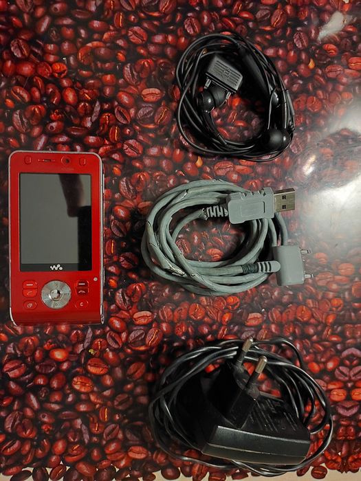 Продаю колекционный Sony Ericsson w910i