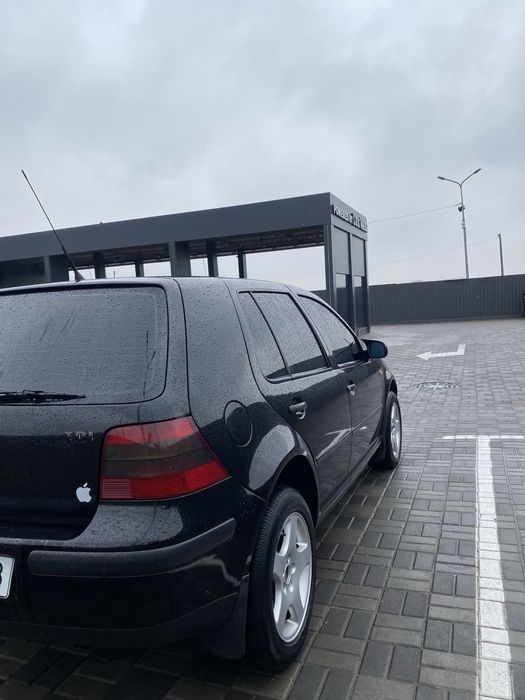 Golf 4 1999 року випуску