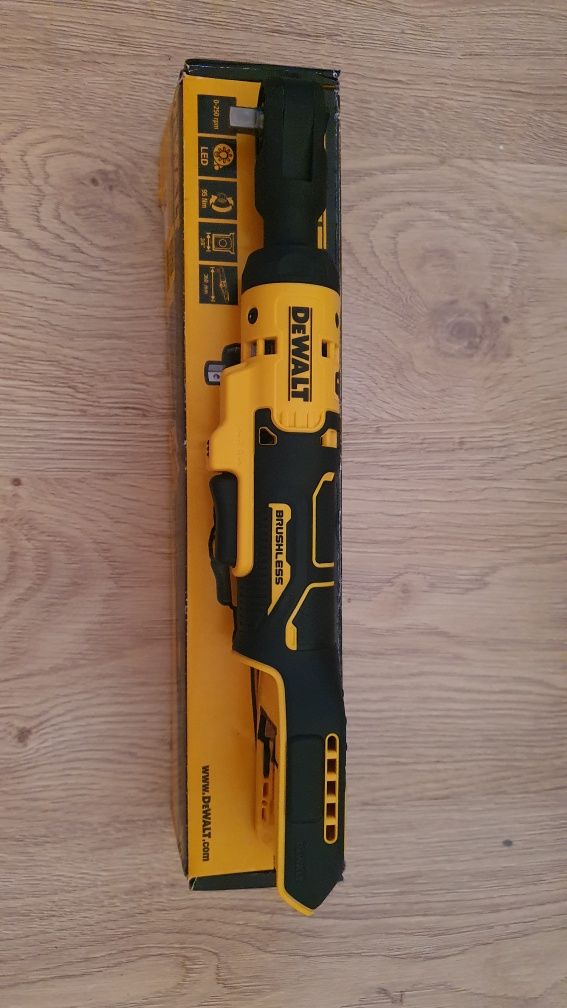 Klucz udarowy Dewalt DCF513N, grzechotka. Nie używany