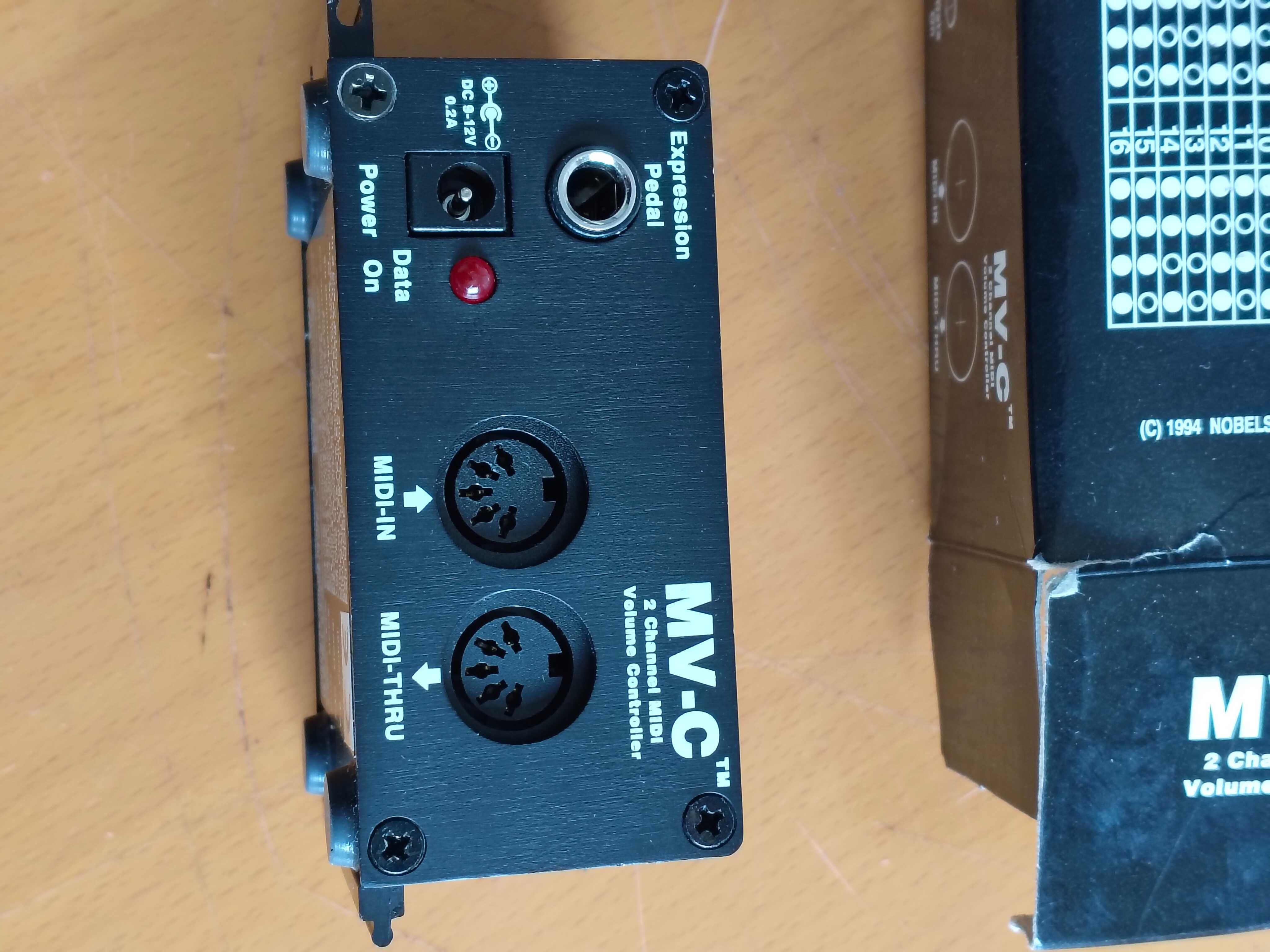 MV-C 2 chanel midi volume controller