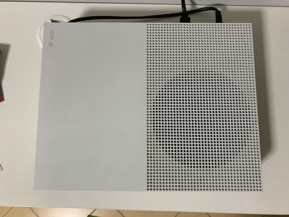 Xbox one S, 7 ігор