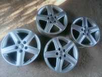 Sprzedam alufelgi do audi