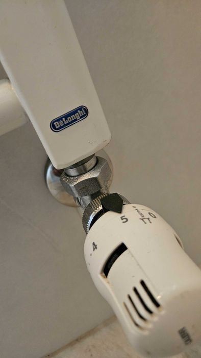 Radiador moderno para sanita