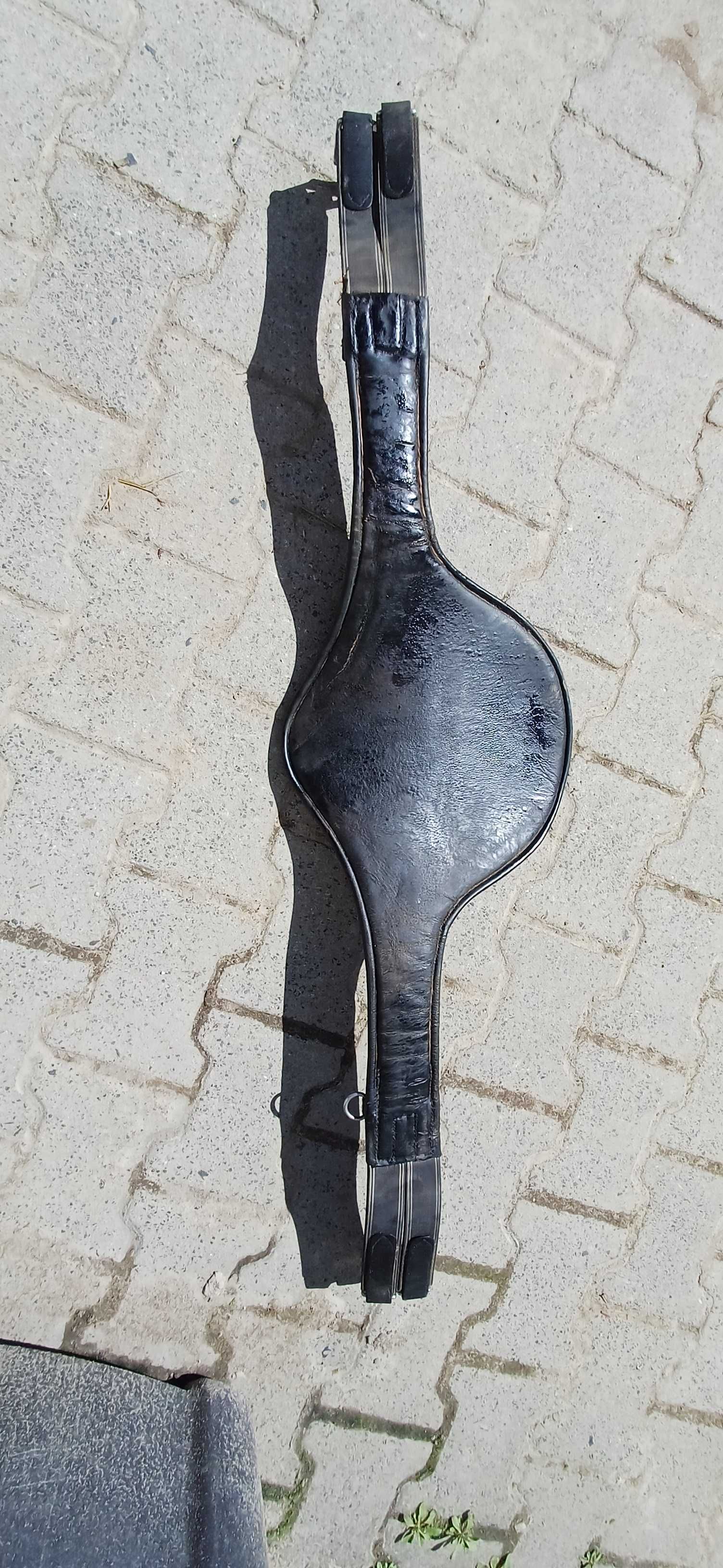 Popręg z fartuchem