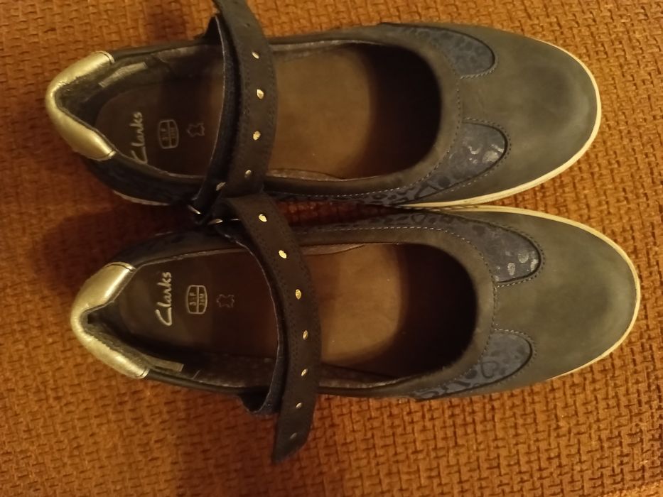Туфлі для дівчинки сlarks