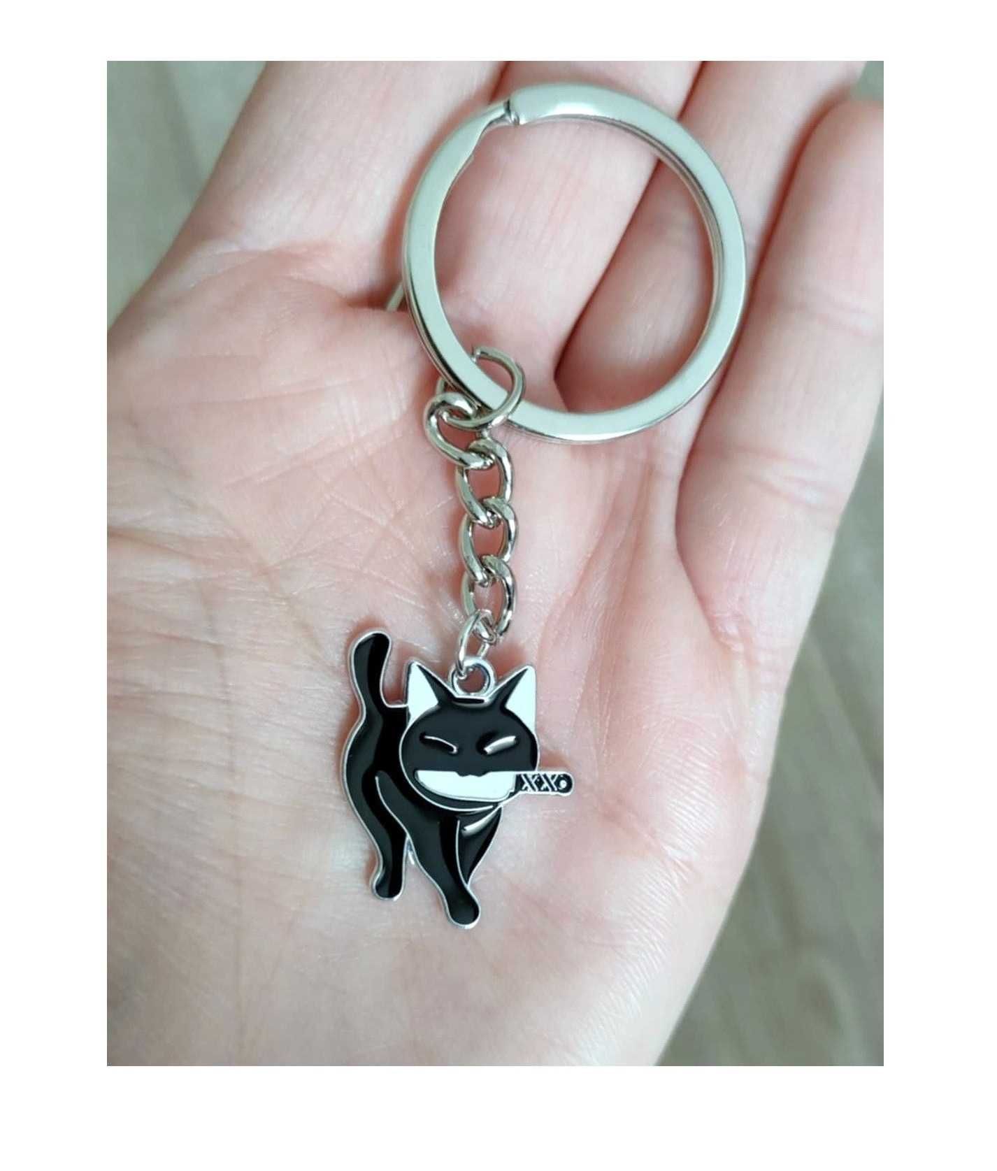 Metalowy Brelok Breloczek do kluczy Czarny Kot Kociak nóż Black Cat