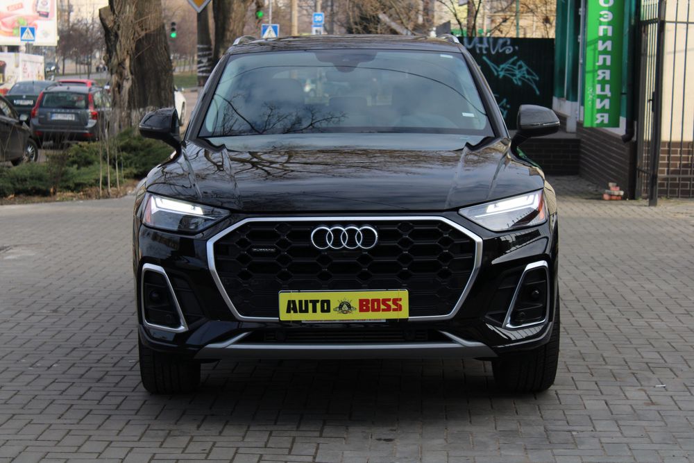 Audi Q5 2023 нове авто