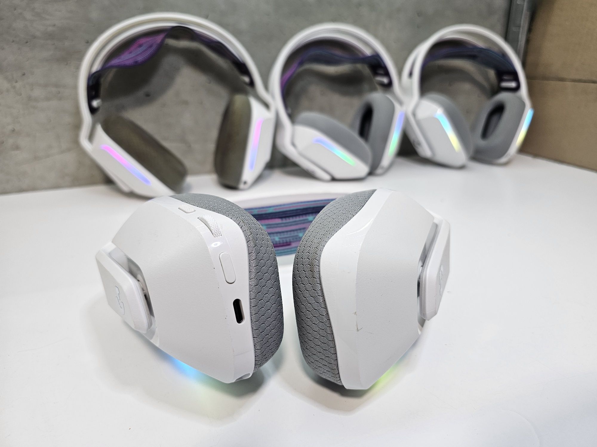 Гарнітура LOGITECH G733 Lightspeed Wireless RGB White