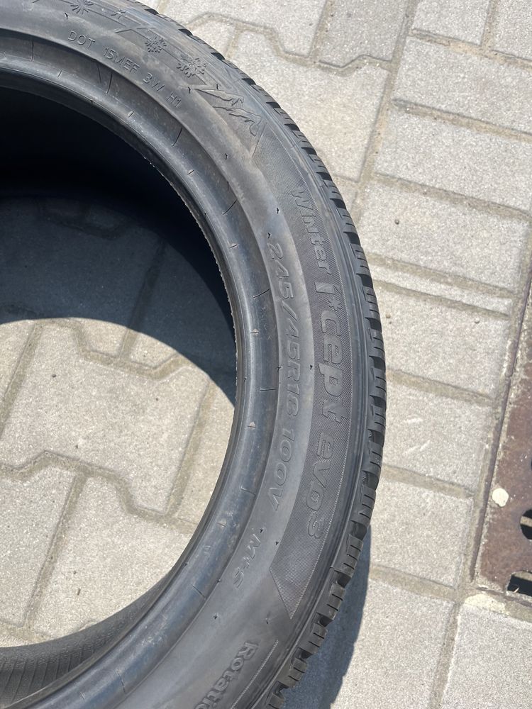 245/45/18 Hankook Winter I*Cept evo3 100V