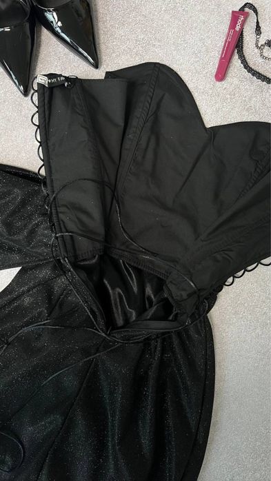 Сукня з паєтками жіноча із шнурівкою та завязками на спині корсетна