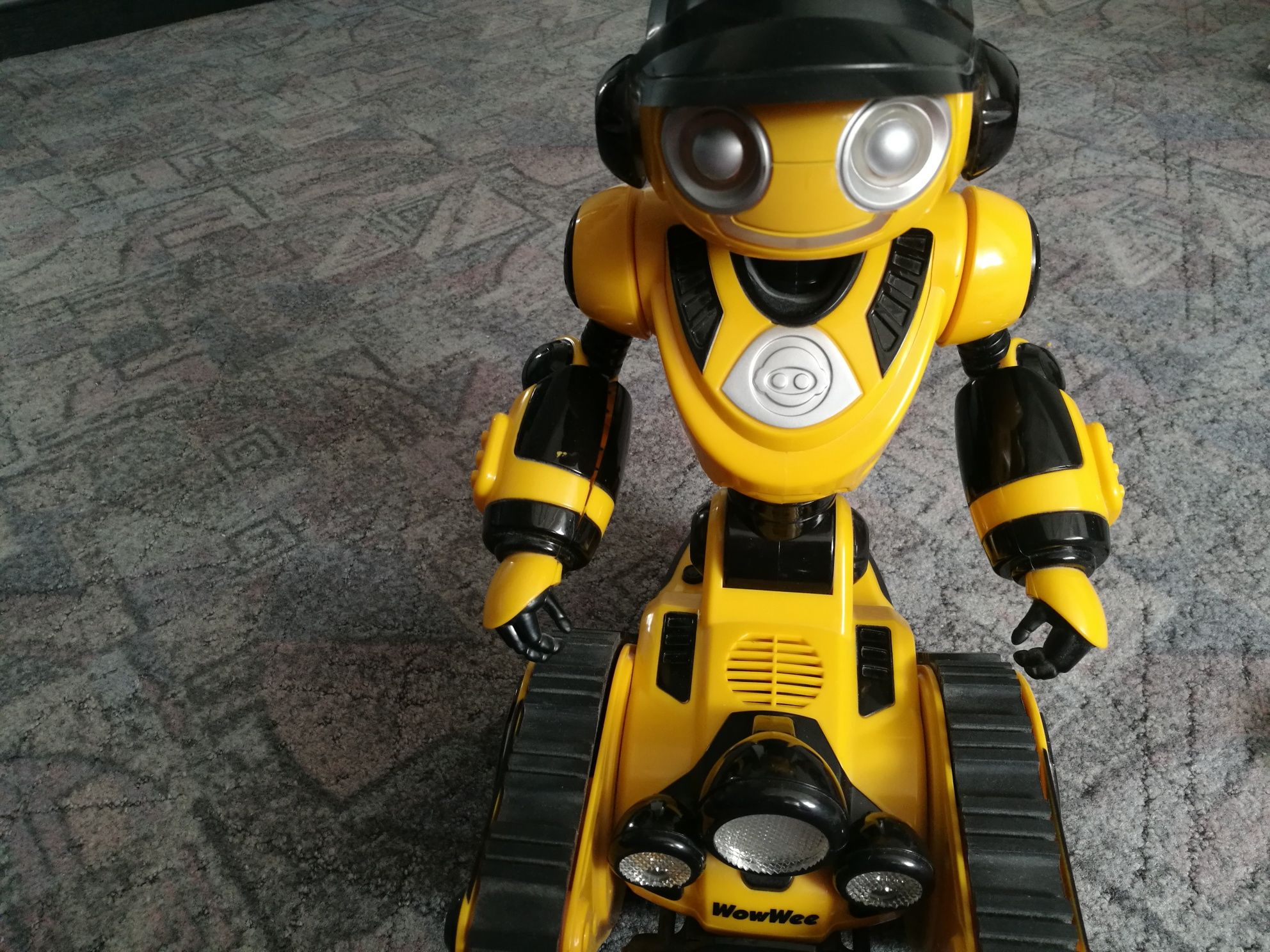 Wow Wee Roborover, zdalnie sterowany robot