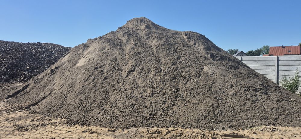 Gruz kruszony Kruszywo 0/63 betonowo -granitowe