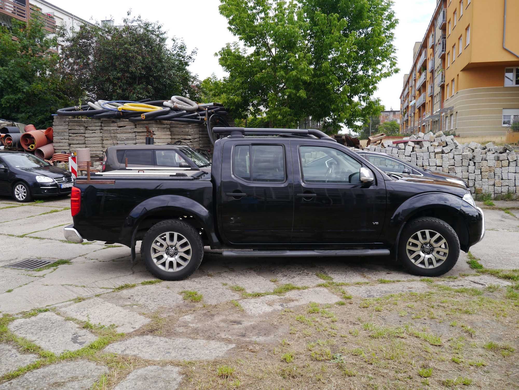 Nissan Navara 3,0 DCI V6 Platinum Long EU5, 2014