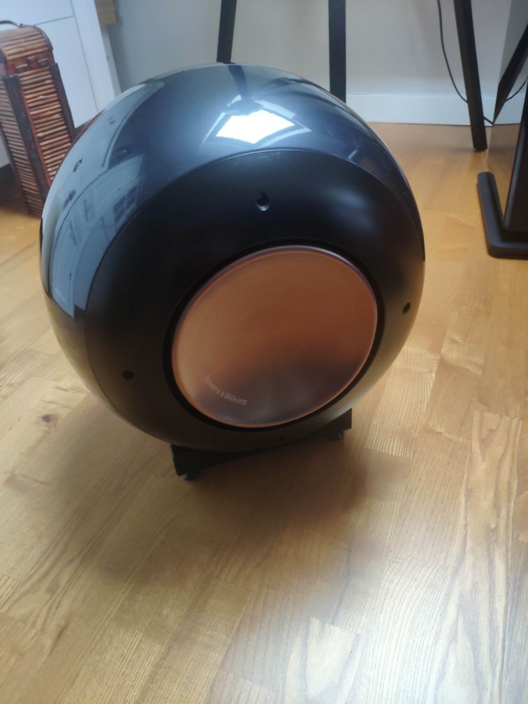 Bowers Wilkins PV1