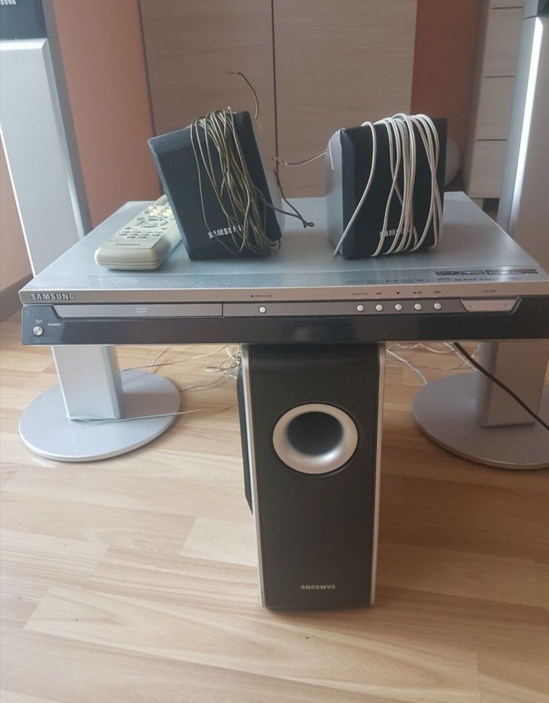 Kino domowe, DVD Samsung, 4x głośniki + subwoofer