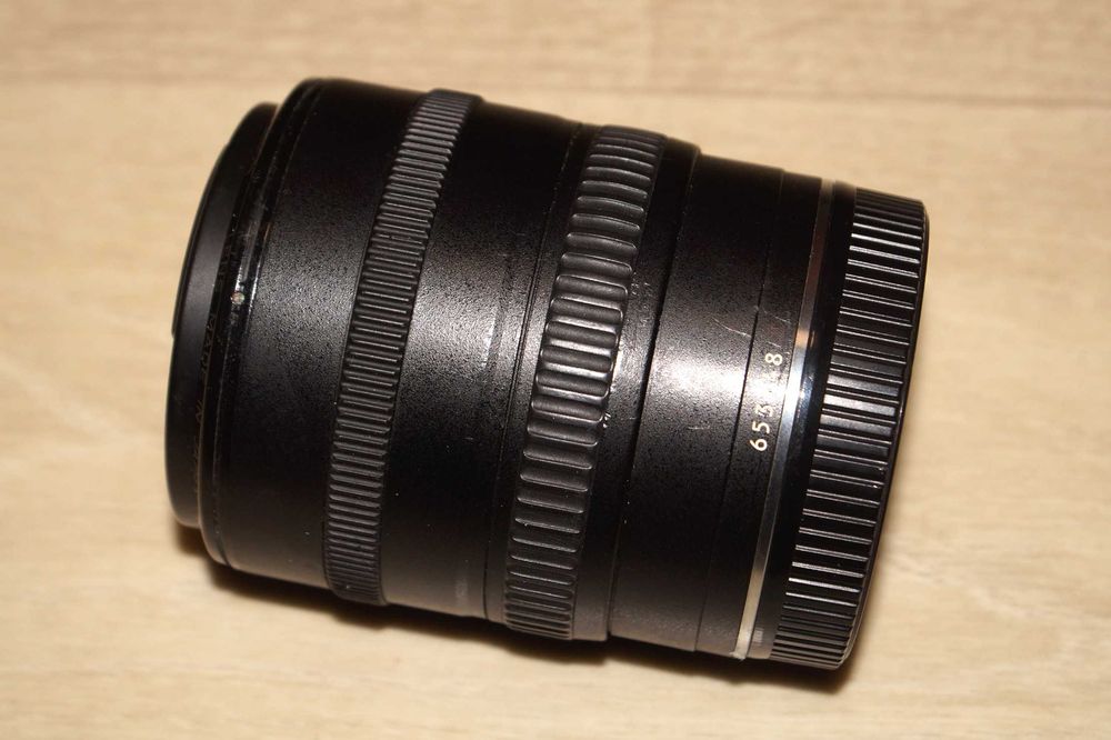 Canon EF AF 28-70 f/3.5-4.5 (i-210-4)