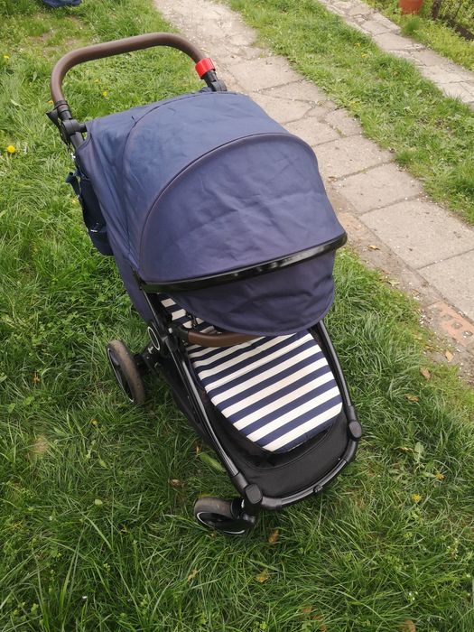 Wózek spacerówka petite&mars street+