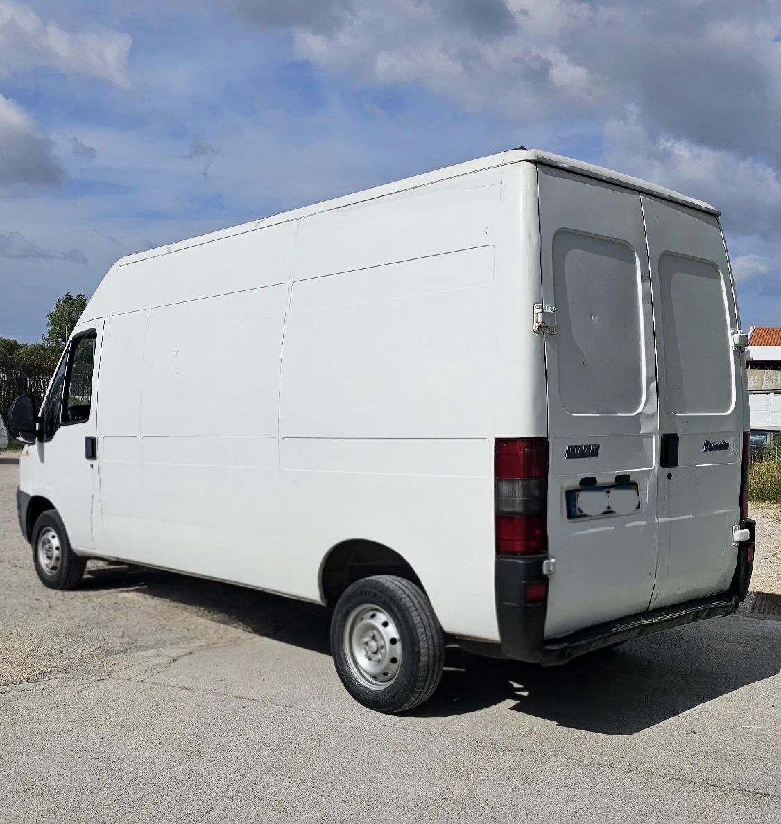 Fretes e mudanças com MOTORISTA