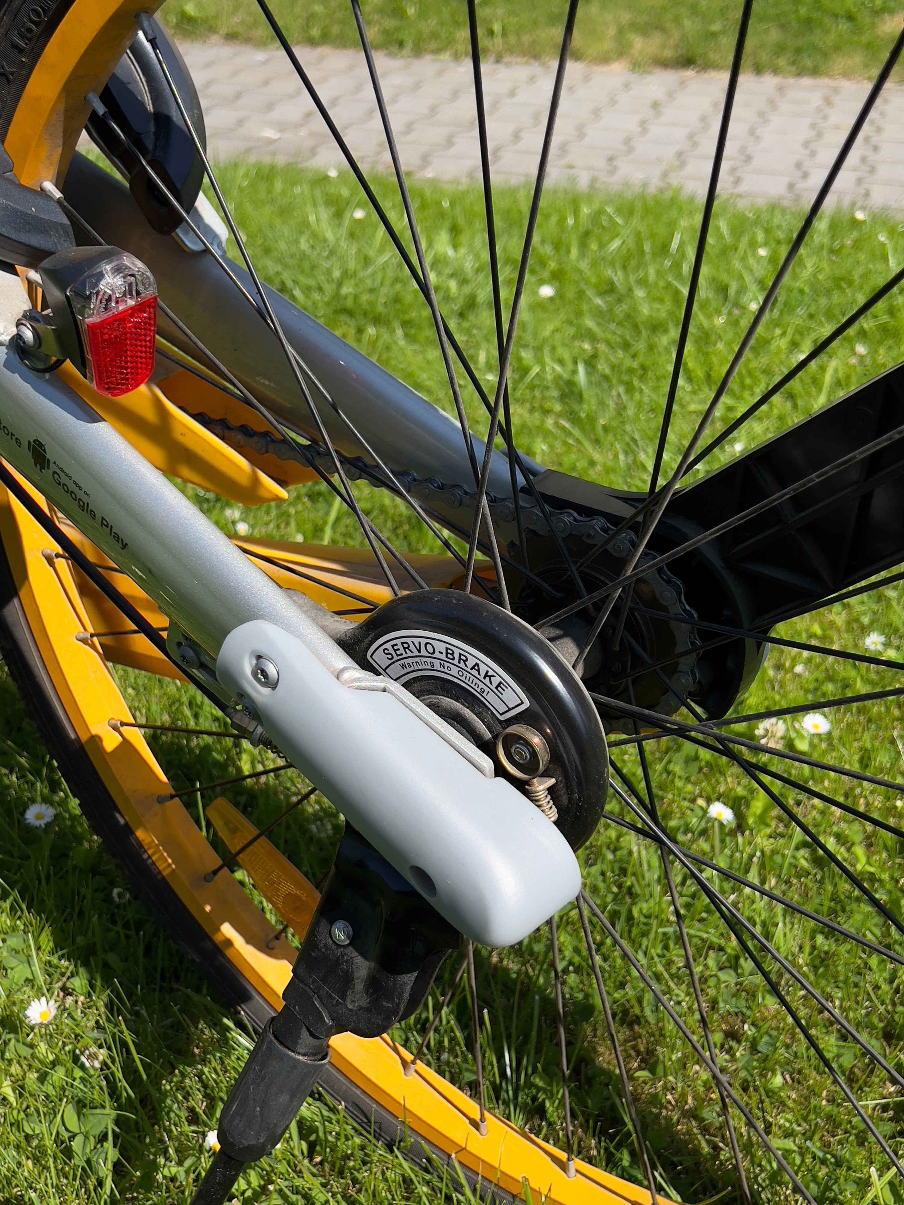 Rower miejski OBike26 – 26", z koszykiem, NIEPRZEBIJALNE OPONY
