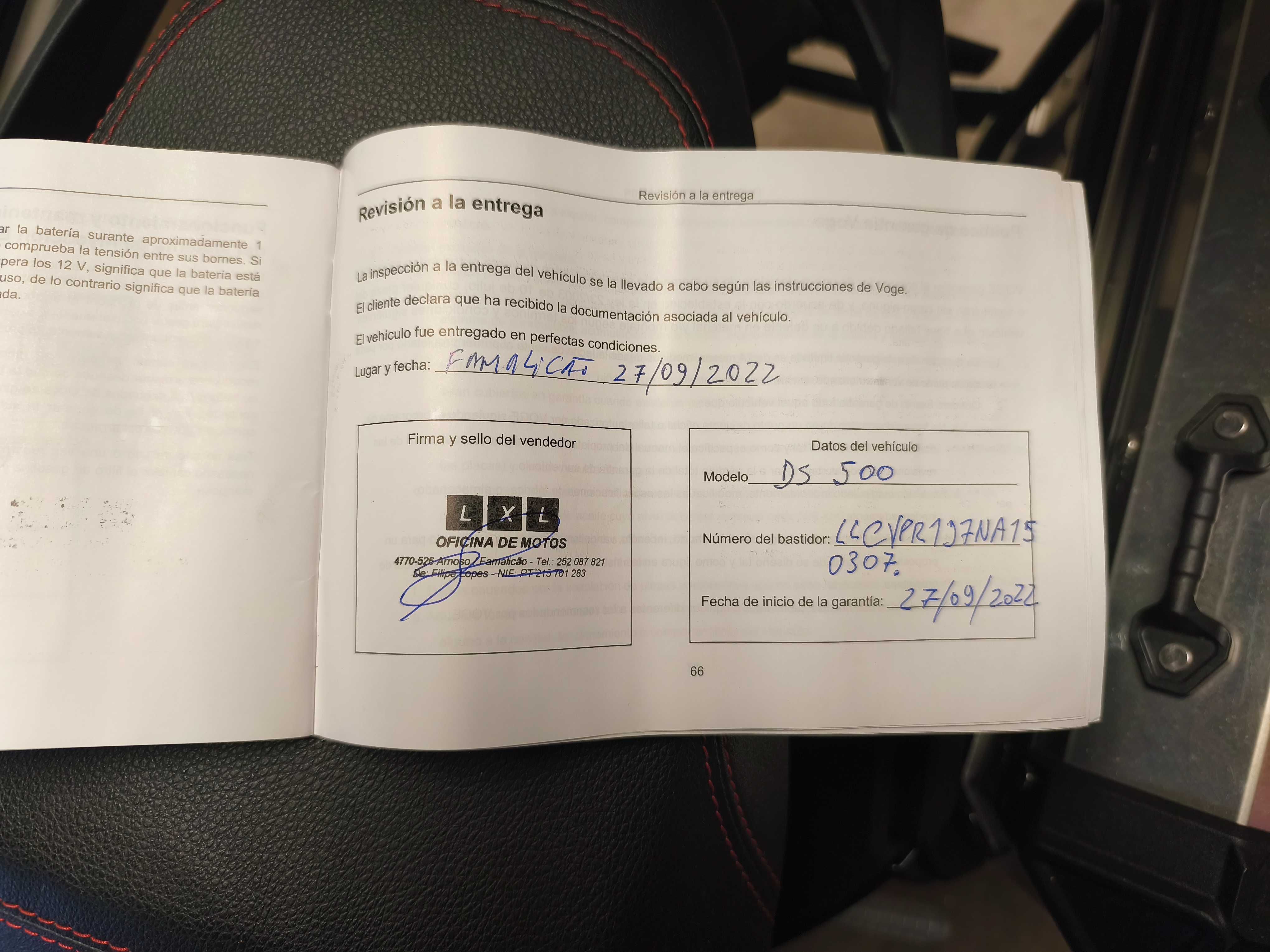 Voge 500 DS com extras