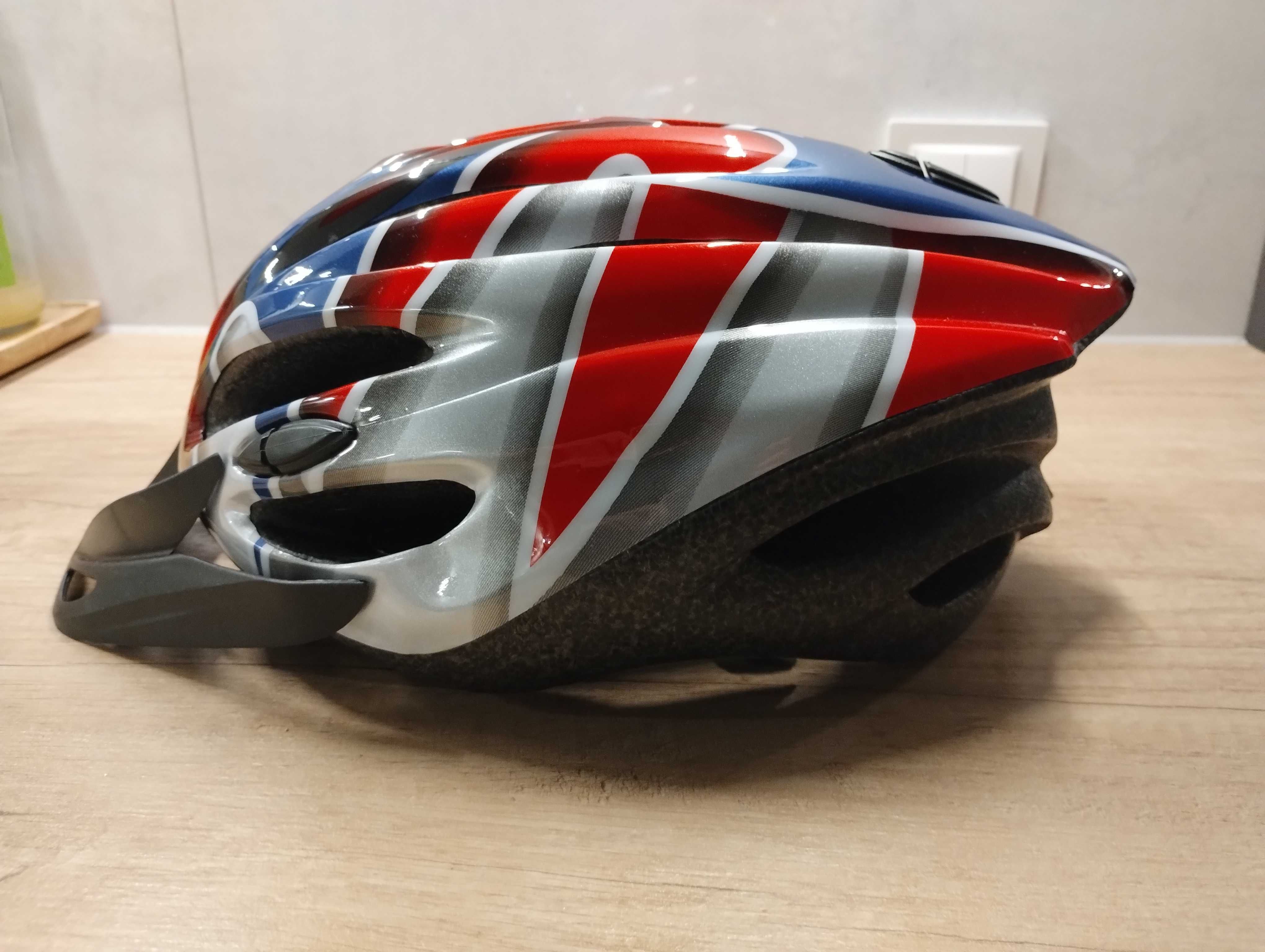 Kask dziecięcy rowerowy.