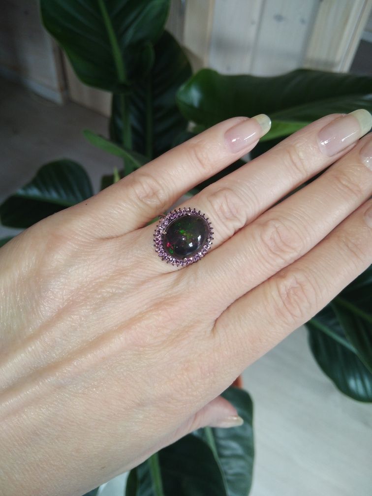 Opal czarny naturalny
