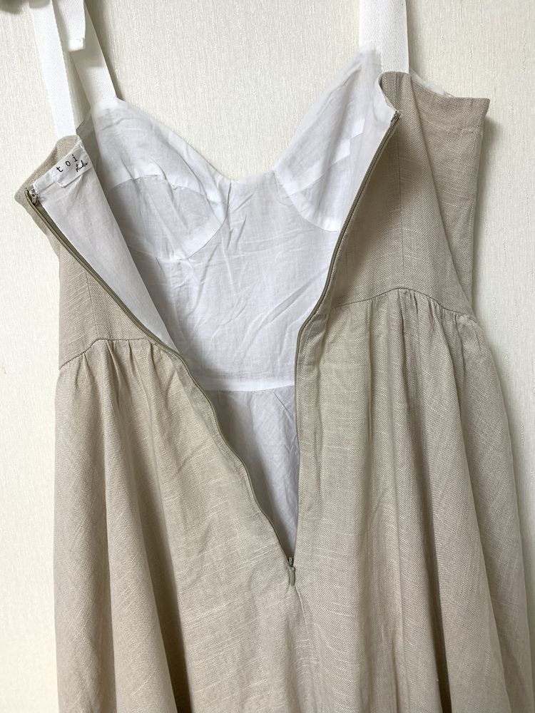 Zara, ASOS белые летние платья