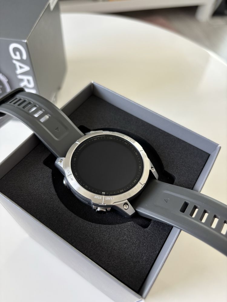 Garmin Fenix 7 GPS 47mm smartwatch