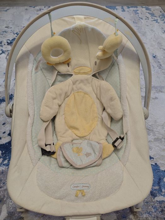 Крісло, гойдалка, шезлонг для немовляти.