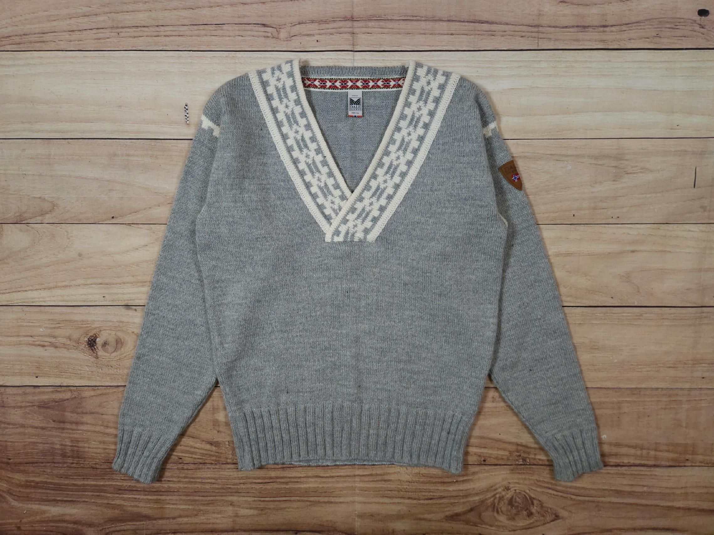 DALE Of Norway Sweter Wełniany Damski V Neck Logowany r. M