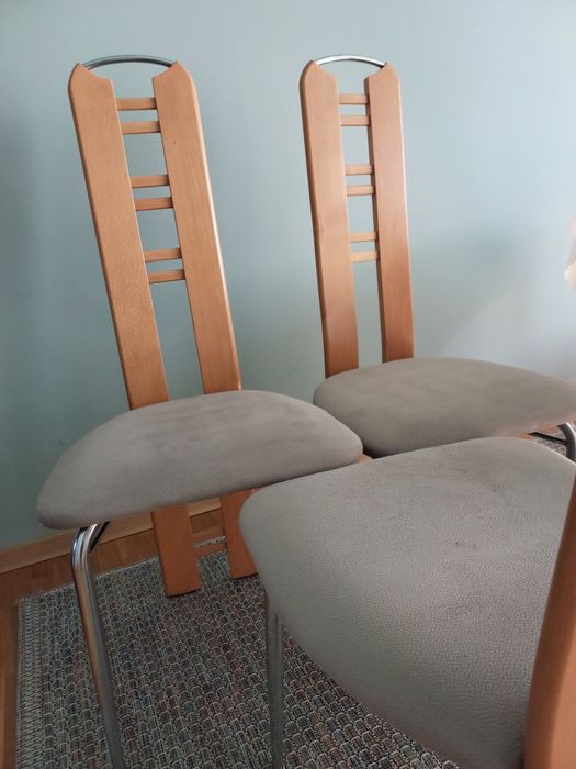 6 tapicerowanych krzeseł