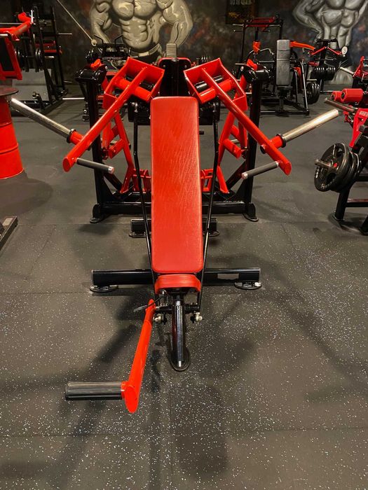 Maszyna Hammer Strength Iso-Lateral Shoulder Press do treningu barków