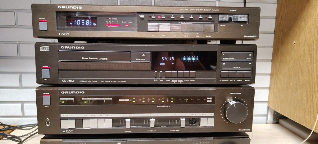Wieża GRUNDIG V 7200, CD 7550, T 7200. Vintage