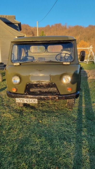 Продам уаз бортовий