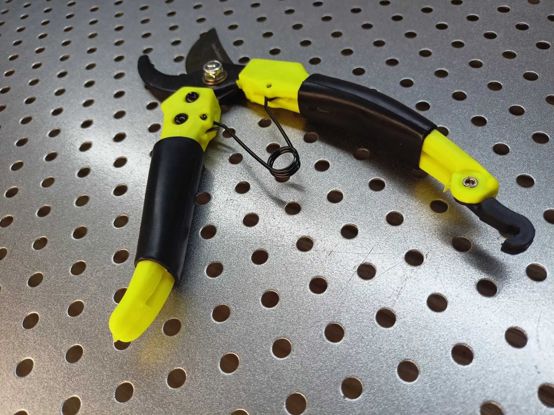 Sekator ogrodniczy plastikowa rączka 200mm Geko Sekator do ogrodu