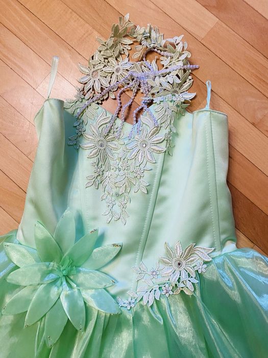 Сукня для дівчинки 3-7 років для свят