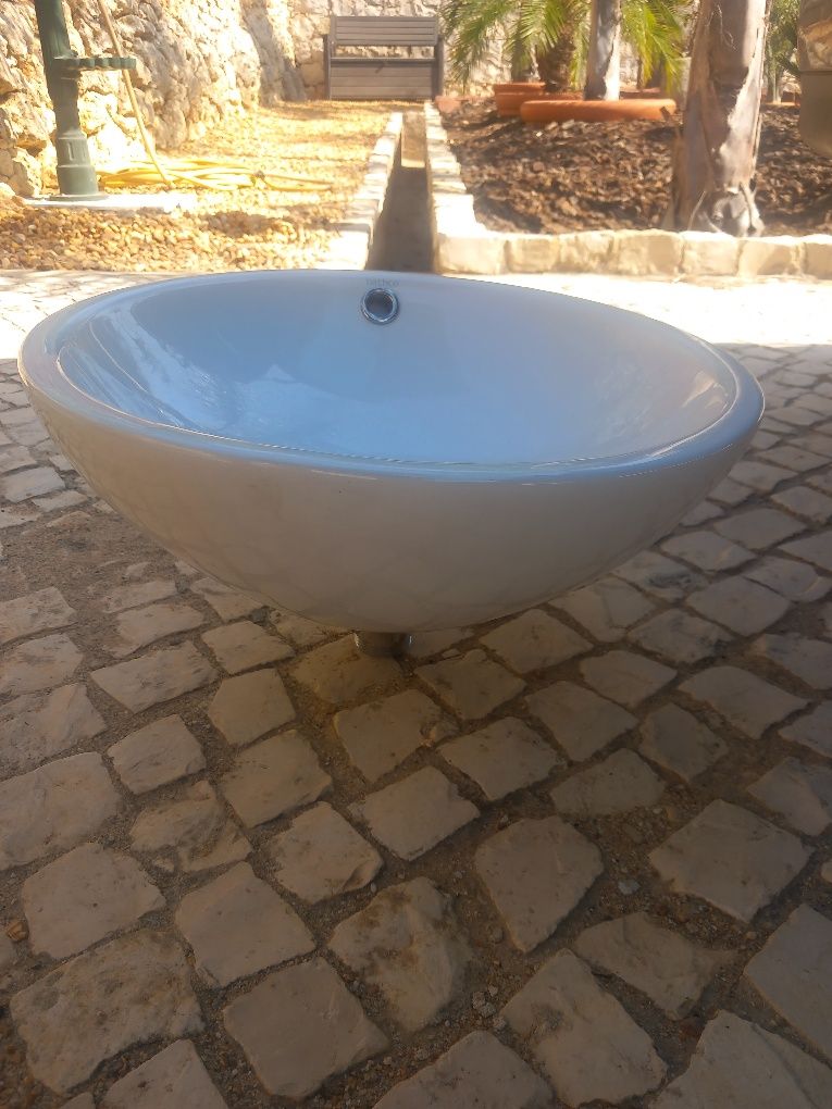 Lavatorio de pousar Bathco