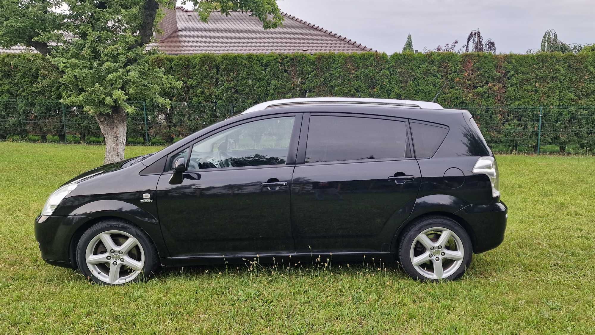 Toyota Corolla VERSO 2 osobowy, 2,2 D-CAT dostawczy - Kangoo, Berlingo