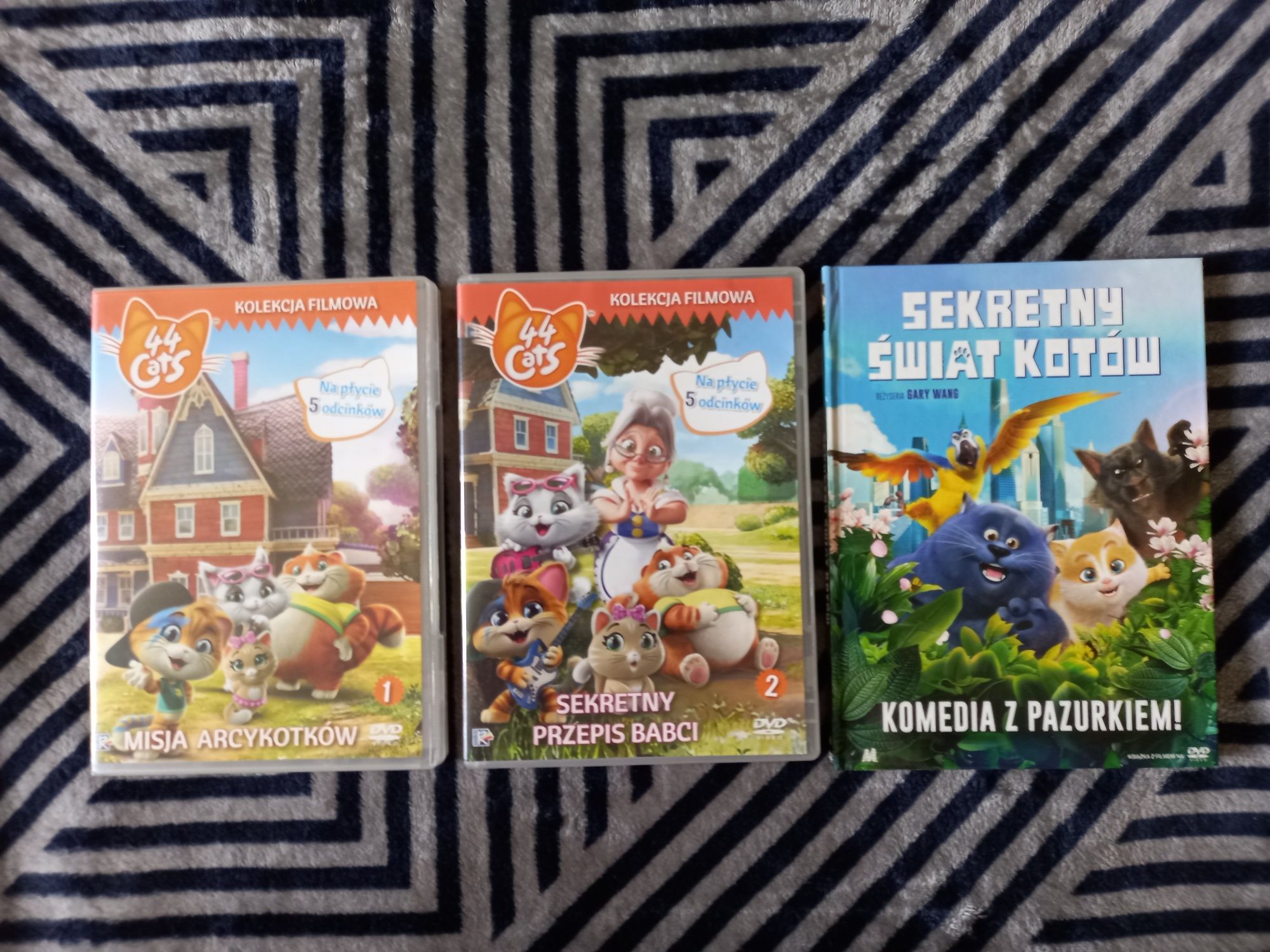 Zestaw film bajka dvd sekretny świat kotów 44 koty cats